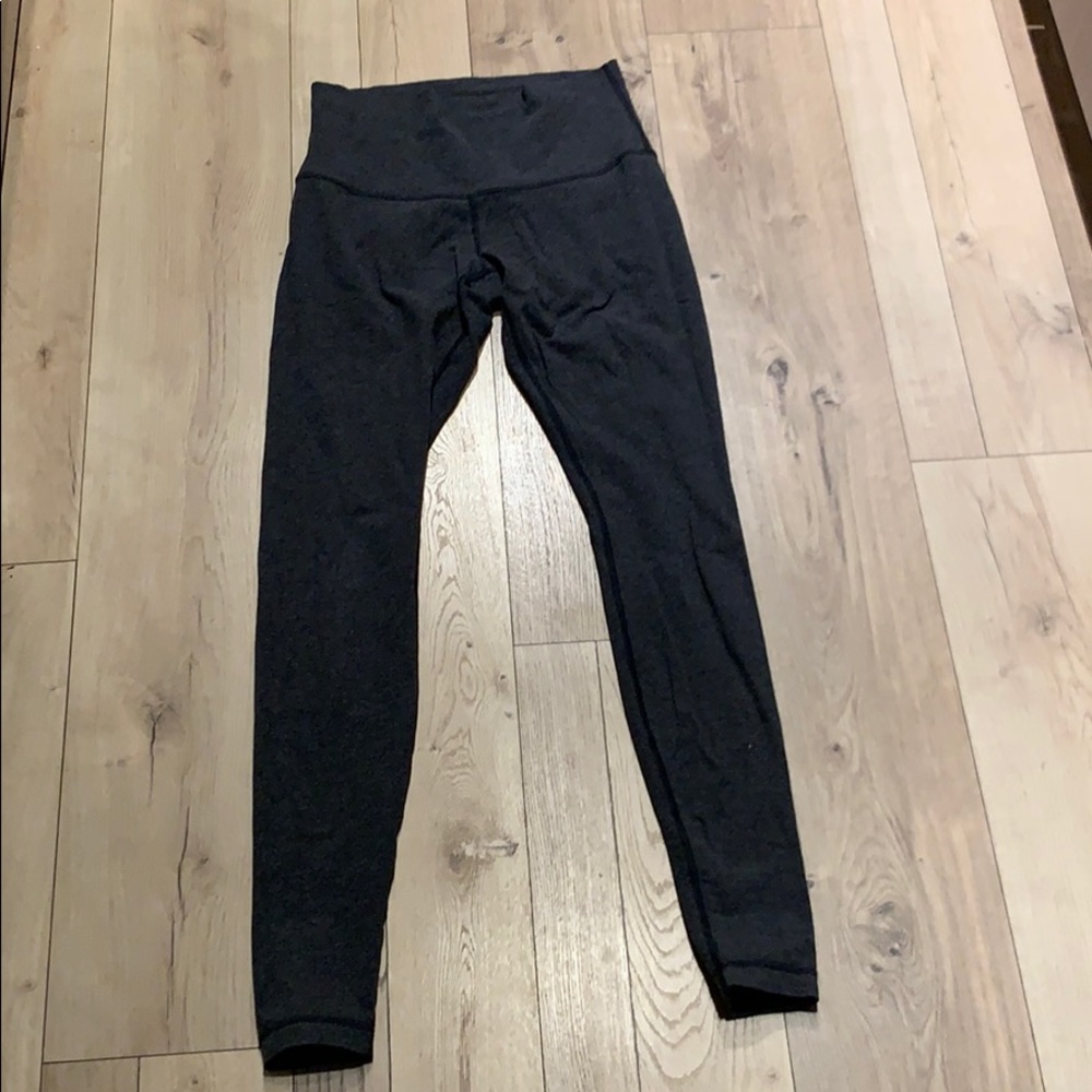 Wonder Under high rise leggings